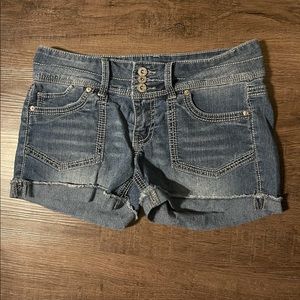 LEI jean shorts